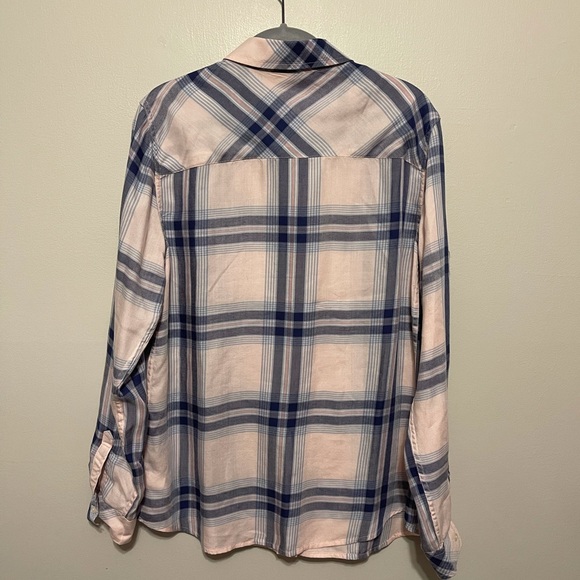 Southern Tide Super Soft Plaid Button Down Shirt - Picture 2 of 7